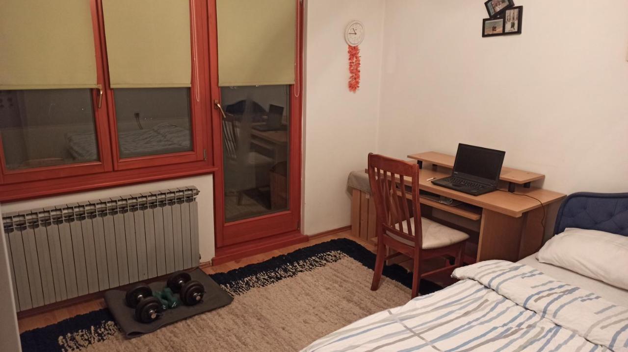 Cozy Room With A Balcony Сараево Экстерьер фото