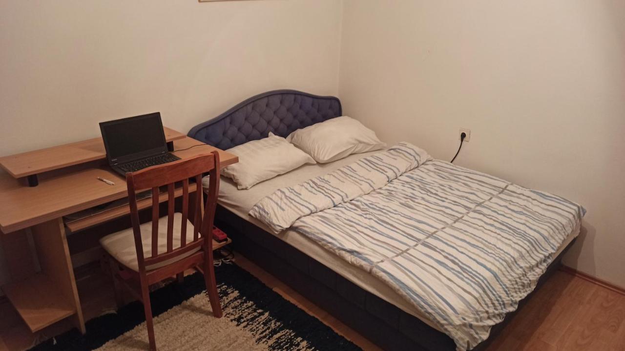 Cozy Room With A Balcony Сараево Экстерьер фото