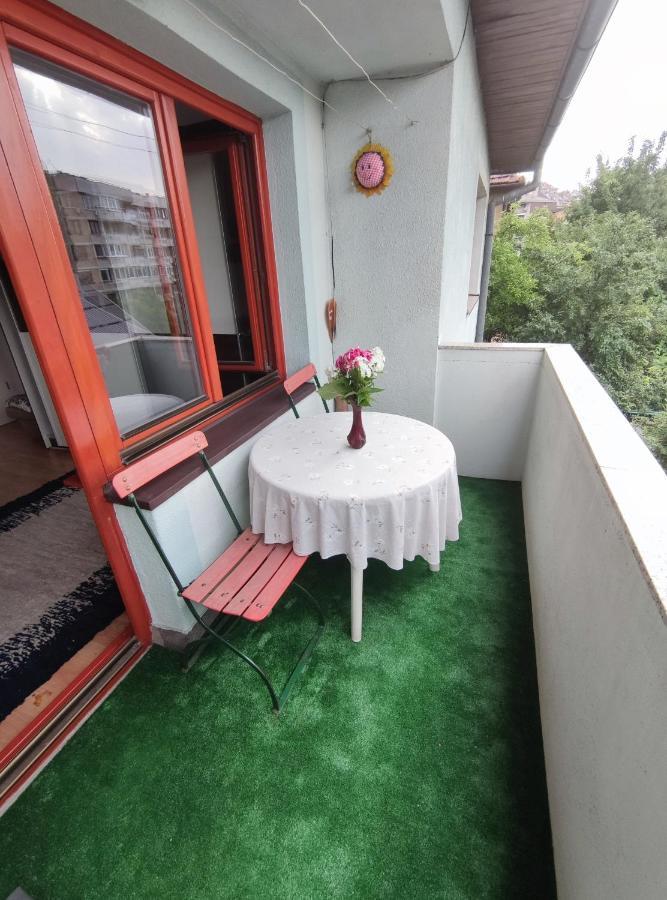 Cozy Room With A Balcony Сараево Экстерьер фото