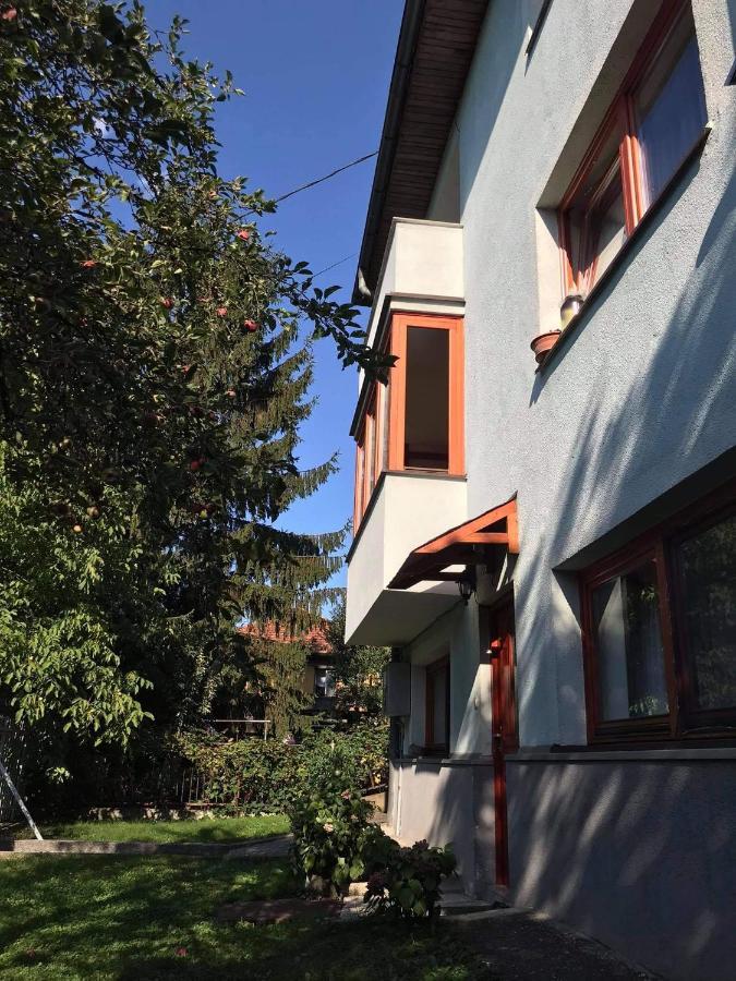 Cozy Room With A Balcony Сараево Экстерьер фото
